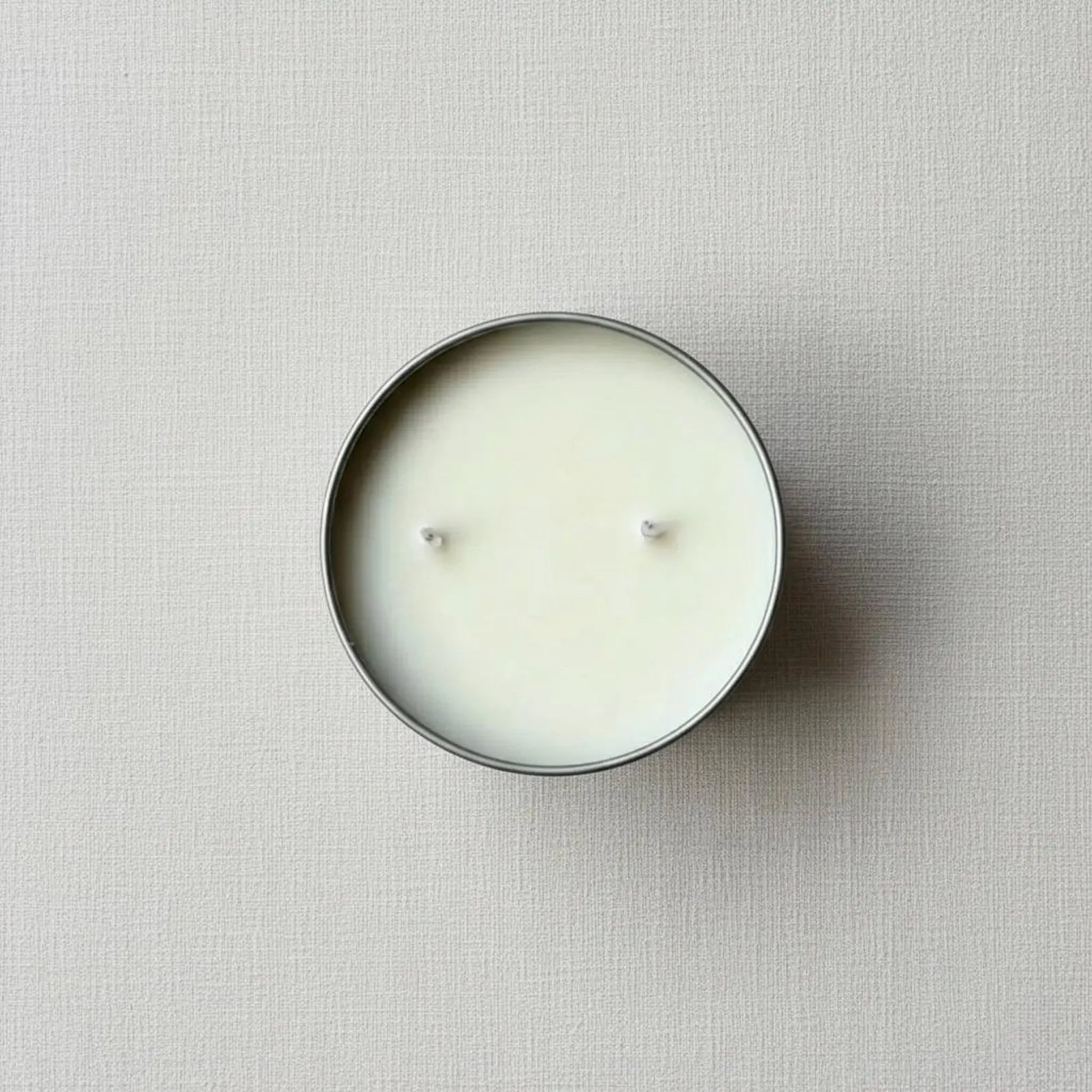 Vela de Soja Artesanal en Lata, Manzana y Caramelo | Regalo Sostenible | Decoración Aesthetic | Hecha en España