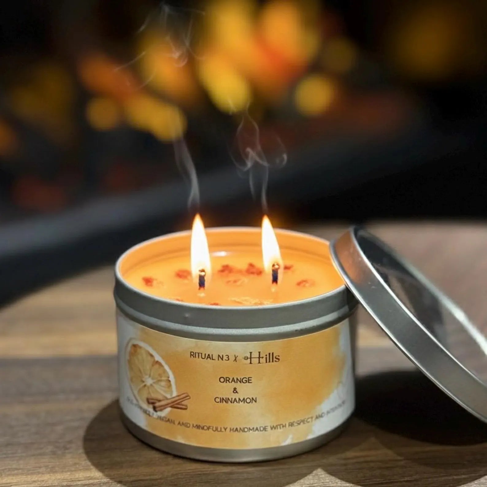 Vela de Soja Artesanal en Lata, Naranja y Canela | Regalo Sostenible | Decoración Aesthetic | Hecha en España
